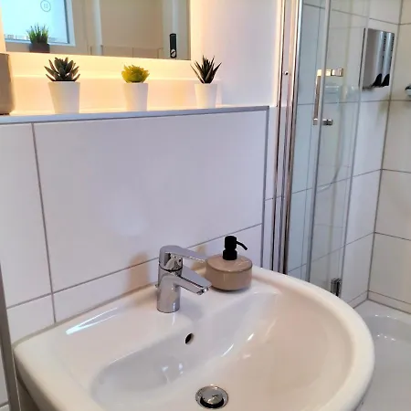 Lägenhet Living-life, Klinik & Messe Vor Ort, Wlan, Netflix