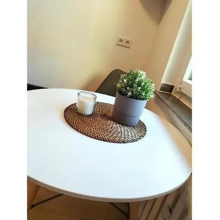 Living-life, Klinik & Messe Vor Ort, Wlan, Netflix